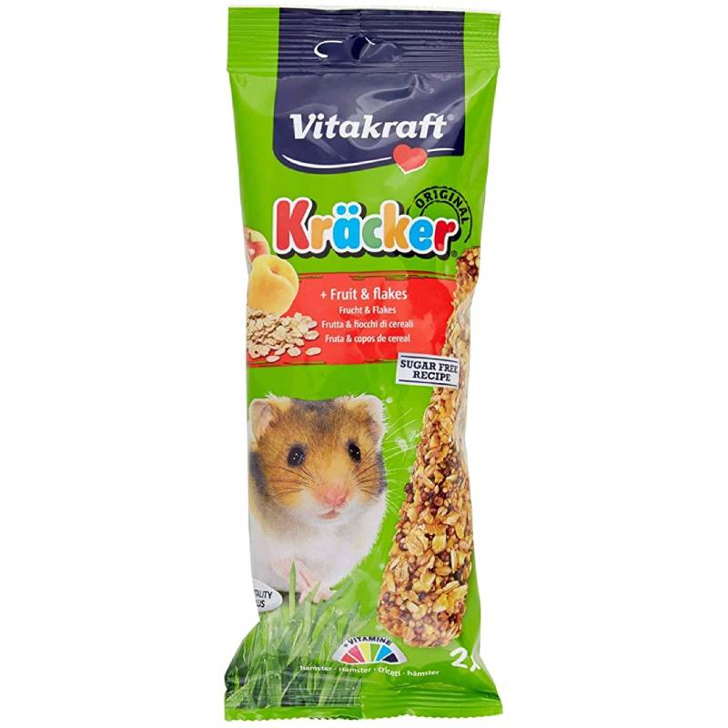 hamster kracker fruit and flakes
