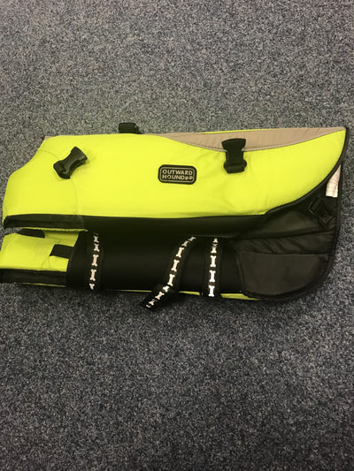outward hound dog life jacket