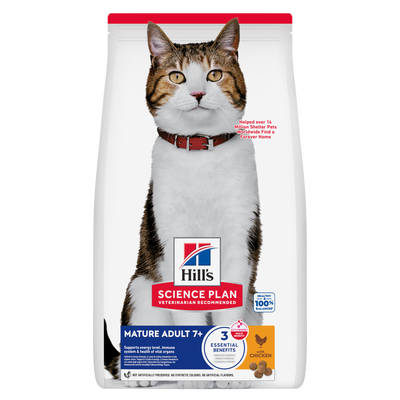 Hill's Science Plan Mature Adult 7+ dry cat food with Chicken, front of pack